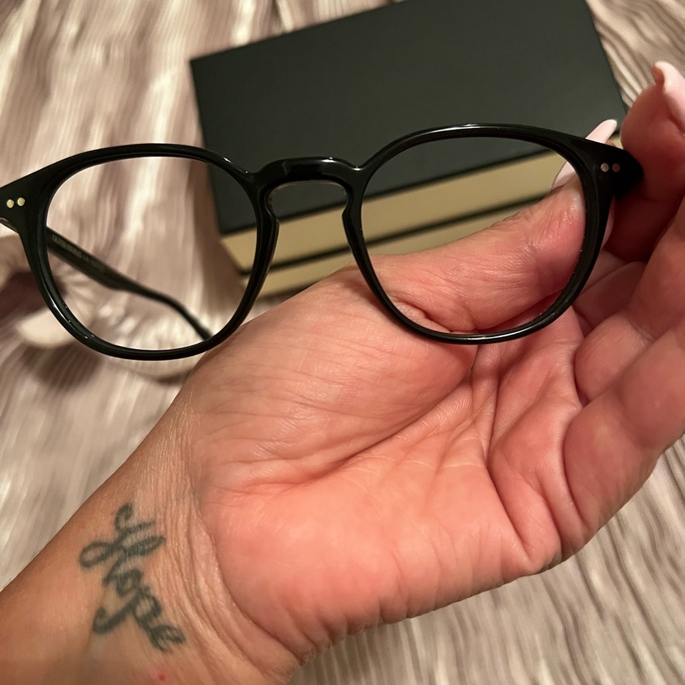 Oliver peoples Emerson